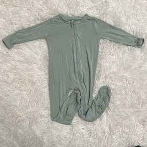Kyte Baby Zippered Footie. Size 6-12M